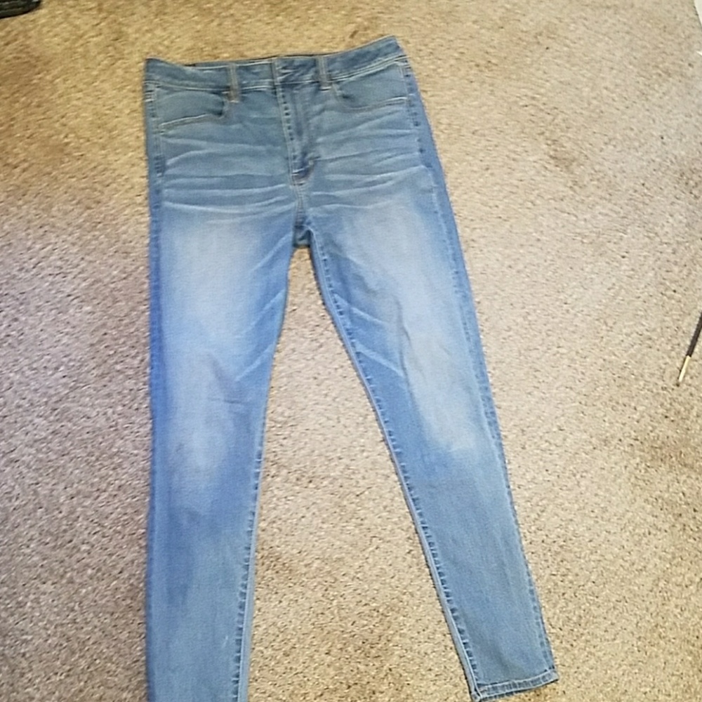 Light Wash American Eagle High Rise Jeggings